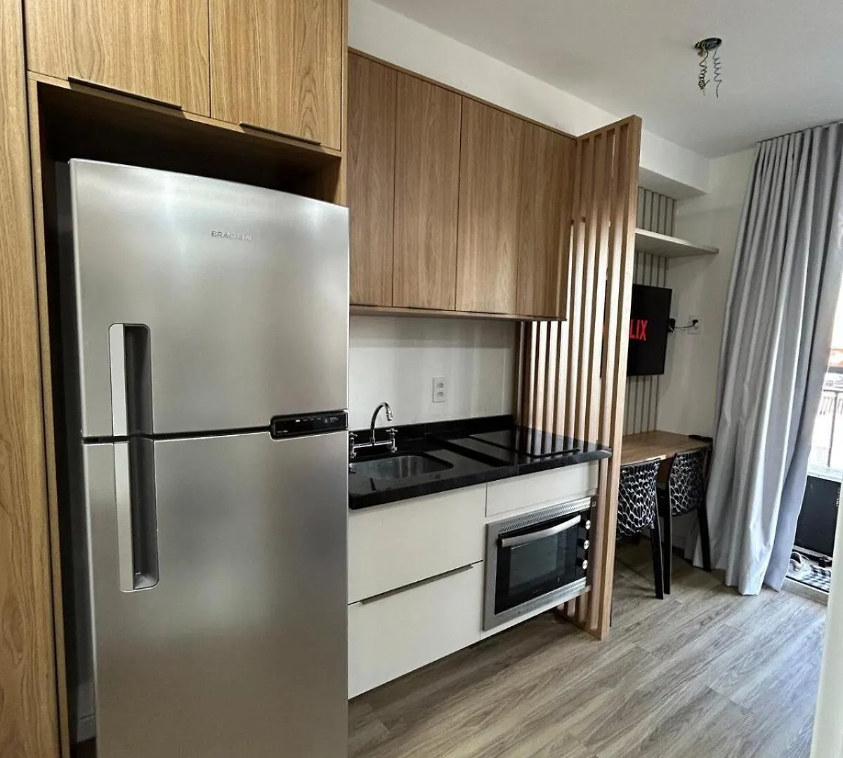 Lindo Studio Com Piscina- Metro Tucuruvi 410 圣保罗 公寓